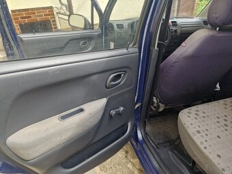 Opel Agila - 9