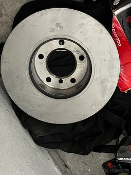 Brzdy Brembo (kotúče a platničky) - 9