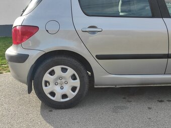 Peugeot 307 1.4 i Nová STK - 9