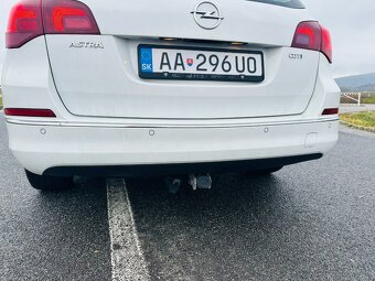 Opel Astra Sports Tourer – 1.6 diesel – výbava COSMO - 9