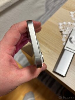 Apple iPhone 15Pro 128gb - 9