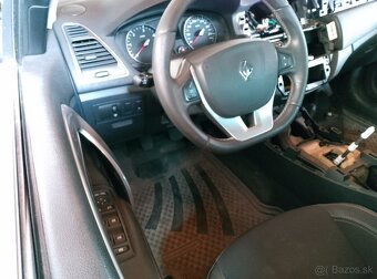 Renault laguna 3 ,2.0tdci 110kw euro5,2011,4control, facelil - 9