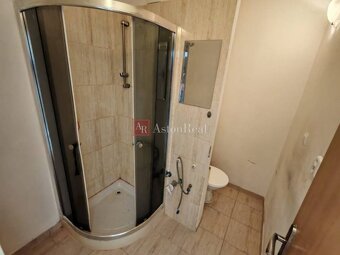 IBA U NÁS Garsónka, 28m2, veľká lodžia 6m2, čiast. rekonšt - 9