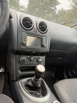 Rozpredam NISSAN QASHQAI +2 (JJ10E) 2.0 4x4 2013 MR20 - 9