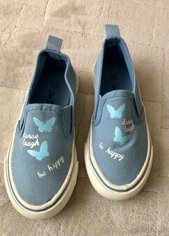 Detská obuv, sandále, veľ. 33, 32, 31, 28, 26, 25, 23, 22 - 9