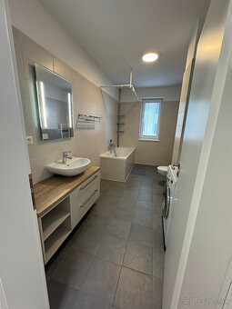 PANORAMA Nitra, novostavba, garážové státie, balkón - 9