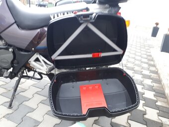 Yamaha xtz 750 super tenere - 9