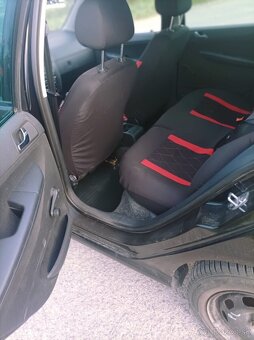 Predam skoda fabia 1.2htp 40kw - 9