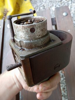 Predám magneto na starý stabilný motor - 9