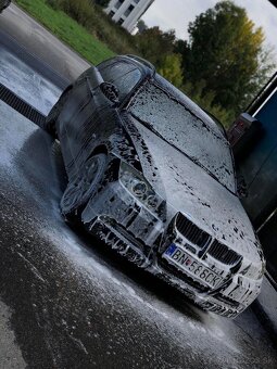 BMW e91 318D 2.0 - 9