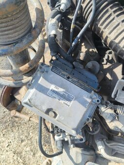 Citroen Jumper 2.8 HDI motor - 9