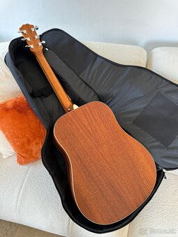 Arror Akustická gitara s puzdrom a stojanom - 9