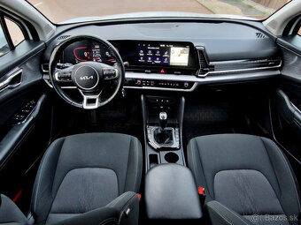 KIA SPORTAGE 4 1.6 T-GDI 110KW GOLD 9/2022 SK auto v ZÁRUKE - 9