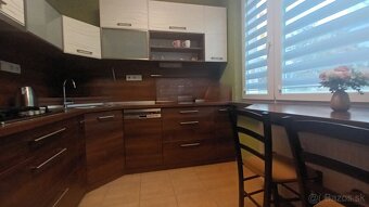 Veľkometrážny 3,5.izb Byt-komplet zariadený - 9