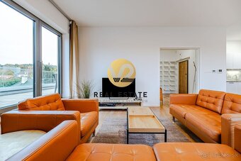Prenájom – priestranný 3 izbový byt s terasou a 2 parkovacím - 9