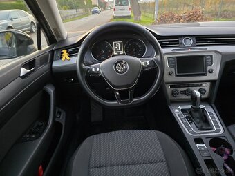 Volkswagen Passat combi 2,0TDi 110kW - 9