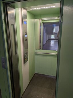 Menší bytík na prenájom, čiastočne zariadený..ihneď volný - 9