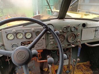 ZIL 157 D470 Diesel s TP - 9