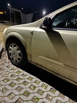 Opel Astra 1.6 H - 9