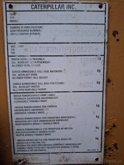 CAT 930H, pokazený motor - 9