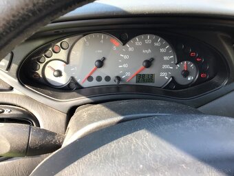 Ford Focus 1,8TDci 85Kw - 9