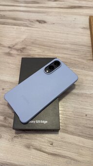 Vymenim Samsung S25 Edge 512gb v zaruke + 7 obalov, sklo - 9