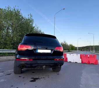Audi Q7 3,0 TDi Quatro - 9