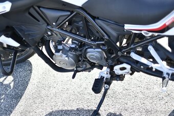 Benelli TRK 502 - 9