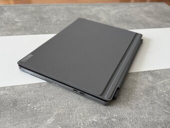 Dell Latitude 7200 2v1 – výkonný, odolný notebook aj tablet - 9