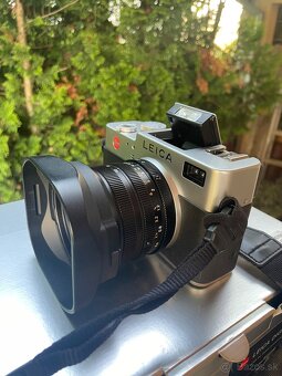 LEICA DIGILUX 2 Sumicron 28-90 f2.0-f2.4 - 9