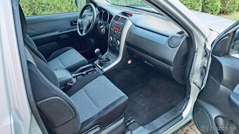 Suzuki Grand Vitara 1.6 VX TOP - 9