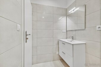 Predaj 4 izb.bytu na Žehrianskej ul. v Petržalke - 9