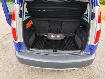 Škoda Roomster 1.6 Benzín 2007 - 9
