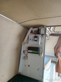 AUTOKARAVAN FORD TRANSIT 1,6 BENZIN - 9