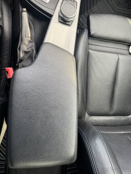 BMW 320d GT xDrive r. 2019 M-packet - 9