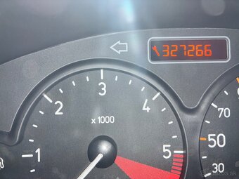 Predám Peugeot 206 SW 2,0 HDI - 9