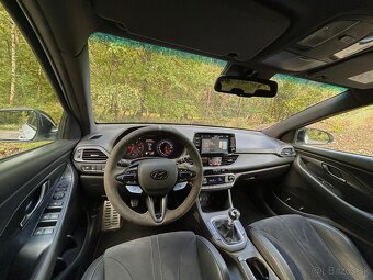 Hyundai i30N - 9