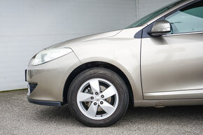 100-Renault Fluence, 2010, benzín, 1.6i, 81kw - 9