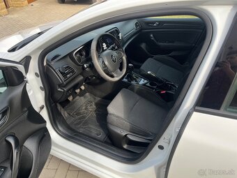 Renault Megane - 9