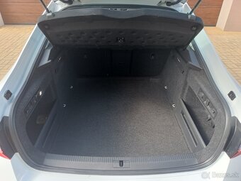 Škoda Superb 2.0 TDI SCR Style DSG - 9
