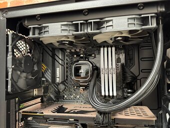 Ryzen 7 5800X\32GB\RTX 3080\SSD\750W Zdroj - 9
