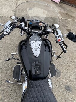 Honda VTX 1800R - 9