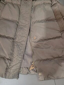 HUGO BOSS, presivana dlha bunda, velkost 38 - 9