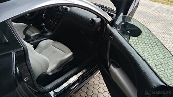 PEUGEOT RCZ 1.6 THP 156k - 9
