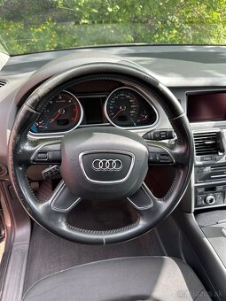 Predám zachovalé Audi Q7 r.v. 7/2012 - 9