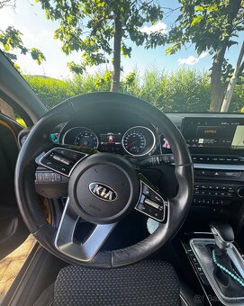 Kia Xceed 1.4 benzín 103kw automat - 9