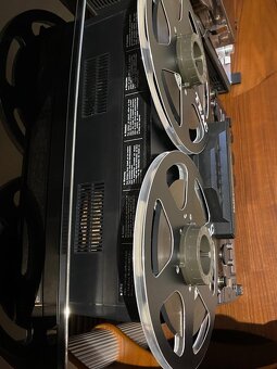 - TEAC X2000M Štúdio Quality Black 19/38 , 2-4 track - 9