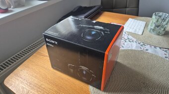 Fotoaparát SONY RX10 IV - 9