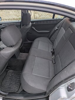 Predám BMW E46 316i - 9