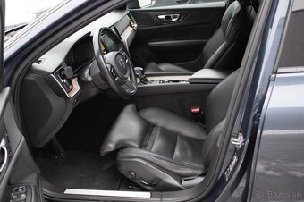 Volvo V60 Cross Country D4 AWD Pro AUTO. - 9